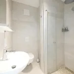 85qm, Parkplatz, Zentral, Grosser Balkon, 2 Baeder פאדרבורן