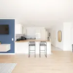דירה 85qm, Parkplatz, Zentral, Grosser Balkon, 2 Baeder *